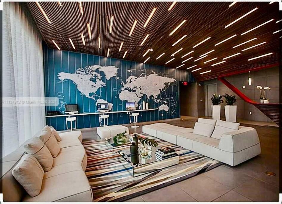 Ocean Views - Pool & Gym - Pet Friendly - Close To Beach Hallandale Beach Exterior foto