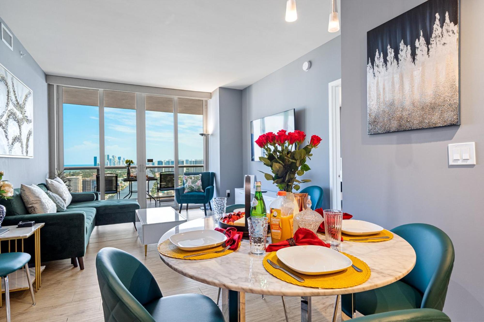 Ocean Views - Pool & Gym - Pet Friendly - Close To Beach Hallandale Beach Exterior foto